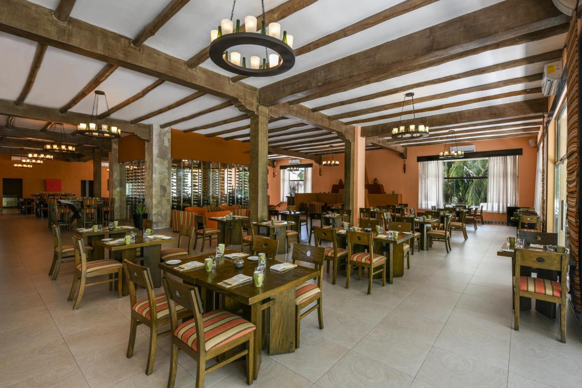 El Dorado Casitas Royale By Karisma 5*